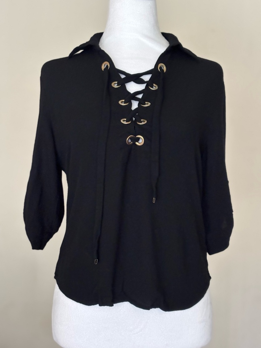 Casting LA Black Lace-Up Women's Top Size Small